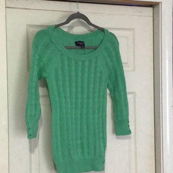 American Eagle 3/4 sleeve sweater - Picture 1 of 4